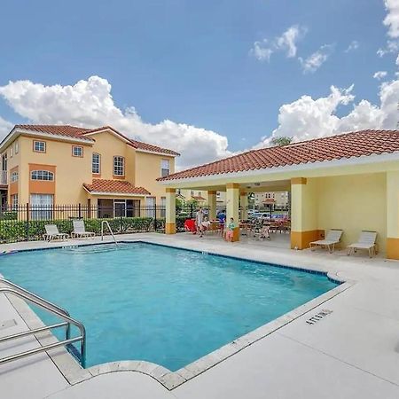 Sun Drenched & Spacious Retreat Mins To Disney Davenport Exterior foto